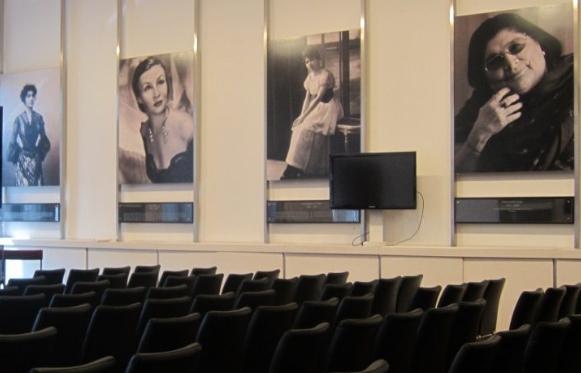 Salon de las mujeres en Casa Rosada