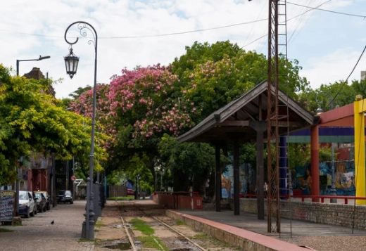 Tren de pasajeros a La Boca