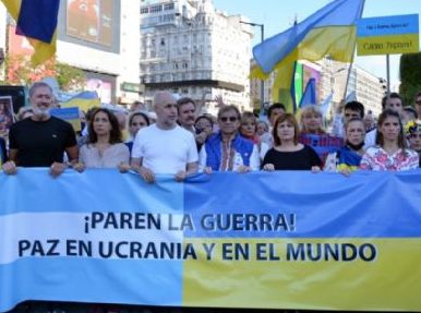 marcha contra invasion a Ucrania