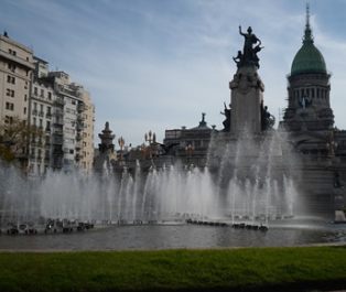 Fuente Monumento a los dos Congresos