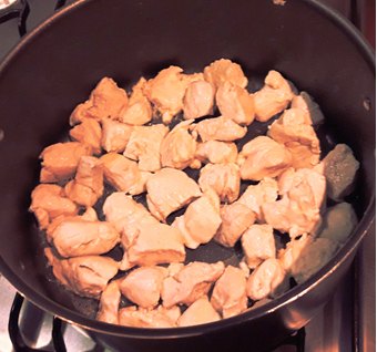 Pollo con salsa de puerros